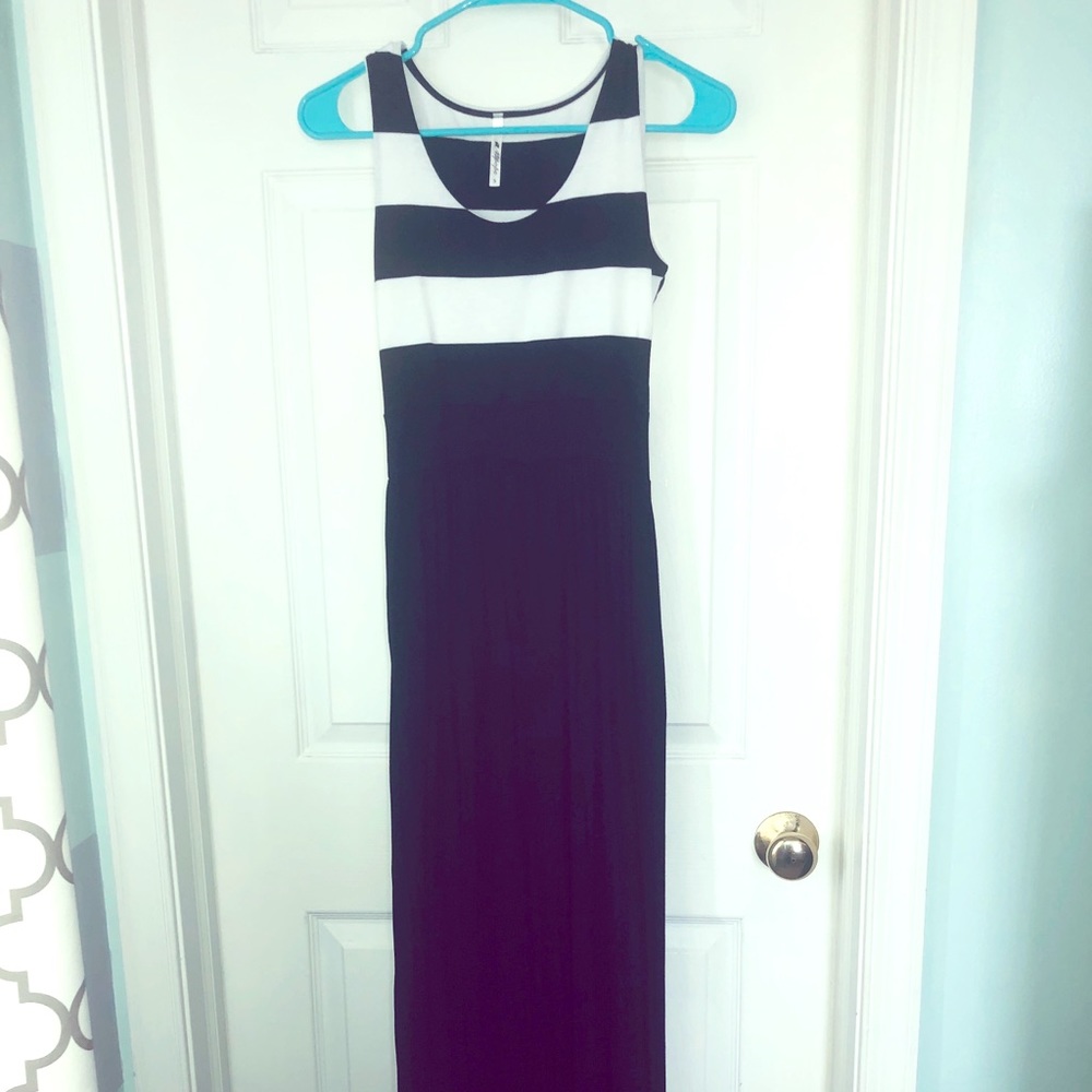 Black and White Maxi